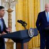 Großbritanniens Premierminister Rishi Sunak und US-Präsident Joe Biden geben eine Pressekonferenz im Weißen Haus.