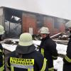 Die Identität des Mannes, der am Sonntagmorgen beim Brand einer Lagerhalle in Balzhausen ums Leben gekommen, ist geklärt.