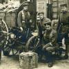 Das Freikorps Landsberg ließ sich im Mai 1919 in der Ohlmüllerstraße in München fotografieren. Das Foto zeigt (von links): Albert Neubrand, Theo Schmelcher, Franz Xaver Sepp, Karl Strasser und Heinrich Weber aus Sandau.