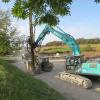 Die Baustelle für den neuen Kindergarten bzw. für die neue Kita in der Arnhofer Straße in Aindling wurde bereits vorbereitet. Die ersten Baumaschinen waren angerückt, um den Boden zu befestigen. 