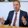 "Grüner Wasserstoff muss ein günstiges Massenprodukt werden", fordert Bayerns Wirtschaftsminister Hubert Aiwanger