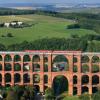 Die Göltzschtalbrücke im Vogtland ist die größte Ziegelsteinbrücke der Welt.