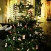 Fast jeder Anhänger steht für einen Weihnachtsmarkt: Das ist der Christbaum von Melanie Bottner.