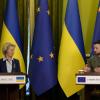 Ursula von der Leyen, EU-Kommissionspräsidentin, auf einer gemeinsamen Pressekonferenz mit Wolodymyr Selenskyj, Präsident der Ukraine.