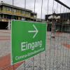 Seit Montag, 22. März, ist in Dillingen ein weiteres Testzentrum eröffnet worden. Dort können Bürger einen kostenlosen Corona-Schnelltest machen lassen. 