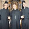 Die drei Priester Pater Vianney Meister aus St. Ottilien, Abt Rhabanus Petri aus Vilshofen und Diözesanpriester Andreas Schätzle aus Wien standen für die CD „Spiritus Dei“ vor dem Mikrofon. 