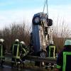 In diesem Auto kamen die 32-Jährige und ihr Baby ums Leben. Bild: Freiwillige Feuerwehr Donauwörth