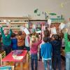 Vorschulkinder aus dem Kindergarten Sankt Martin in Penzing haben eine Büchereiführerscheinprüfung bestanden.