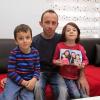 Serdal Öztürk muss stark sein für seine Kinder Yusuf und Nisa – und für seine Frau Deniz, die noch immer im Krankenhaus ist.  	