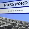 Im Internet ist es sicherer, für jeden Dienst ein jeweils anderes Passwort zu verwenden.