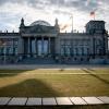 Blick auf das Reichstagsgebäude. Haunsheims Bürgermeister Christoph Mettel will da rein.