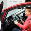 Analyse: Merkels Opel-Machtwort belastet Koalition