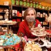 Seit 20 Jahren ist Simone Nerdinger mit ihrer Chocolaterie am Judenberg selbständig - sie hofft, die Corona-Krise zu überstehen.