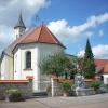 Die Pfarrkirche St. Georg in Wortelstetten. Sie gehört zur Pfarreiengemeinschaft Buttenwiesen. 