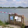 Das Gesundheitsamt hat für den Mandichosee in Merching ein Badeverbot verhängt.