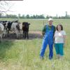 Endlich geschafft: Jürgen und Martina Speinle haben ihren Betrieb vom konventionellen zum biologischen Anbau mit Milchviehwirtschaft und Jungviehnachzucht umgekrempelt. Dabei gab es viele Hürden.  