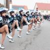 Mehrere Tausend Besucherinnen und Besucher säumten die Straßen, um mit dem Kötzer Narren Club Fasching zu feiern.