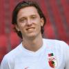 Michael Gregoritsch spielt seit Sommer 2017 beim FC Augsburg und hat im Mittelfeld einen Stammplatz.