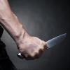 Mit einem Messer soll der 19-Jährige eine Bäckerei-Angestellte in Offenhausen bedroht und so Bargeld erbeutet haben.