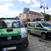 Die Polizei sprach zunächst von einer verletzten Person, die in den Toilettenräumen des Hotels in Gersthofen gefunden wurde.