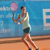 Die Aichacherin Katrin Leischner ist eine der besten Tennisspielerinnen der Region. Wir stellen sie im Porträt vor. 