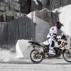 MV Augusta setzt auf eine Reiseenduro. Die luxuriöse LXP Orioli schöpft aus drei Zylindern 91 kW/124 PS. Preis: rund 30 000 Euro.