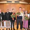 Freude bei den Zech-Schützen: die Schützenmeister Michael Dirr und Martin Schick, Dominik Becherer, Schützenkönige Lennart Miller und Bernadette Fleiner, hinten Max Strehle, rechts Sportleiter Jürgen Angele. 	Foto: Erwin Fleiner