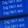 Auf der Strecke zwischen Augsburg und Landsberg sind am Wochenende die Züge ausgefallen. Am Samstag verkehrte zudem kein Schienenersatzverkehr. 	
