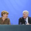 CSU-Chef Horst Seehofer ist die Debatten um Merkels Kanzlerkandidatur leid. Er fordert Geschlossenheit der Partei.
