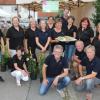 Das Dorfladen-Team hat nach einem Jahr Pause wieder eine von mehr als 1000 Gästen besuchte Rosennacht in Ettenbeuren veranstaltet.