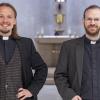 Diakon Patrick Zachmeier (links) und Diakon Jean-Claude Wildanger (rechts) werden am 29. April in Eichstätt zu Priestern geweiht.