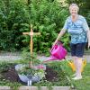 Während der Sommermonate fängt unser Fotograf Peter Fastl Impressionen aus den kleineren Orten und einigen Friedberger Stadtteilen ein. Bei seinen Rundgängen hat er auch Menschen getroffen, die in Derching ihre Heimat gefunden haben.