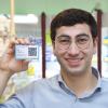 Nikolai Alemi Hariri aus Weil hat eine Scheckkarte entwickelt, die europaweit als Impfnachweis anerkannt wird. 