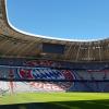 Ein Jahr nach dem Auszug der Löwen sind die Sitzschalen in der Allianz Arena dem FC Bayern angepasst worden.