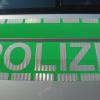 Die Polizei stoppt heute Nacht auch Schaulustige vor dem Schwertransport nach Augsburg.