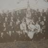 Lange ist die Geschichte des Merchinger Burschenvereins, der an diesem Wochenende eigentlich sein 110-jähriges Bestehen feiern wollte. Das Foto stammt von der Fahnenweihe im Jahr 1912. 	