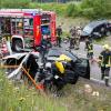 Am Sonntag wurden bei einem Verkehrsunfall auf der B17 bei Landsberg drei Personen schwer verletzt.