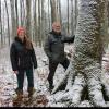 Forstreferendarin Sabrina Wunderl, Rainer Nützel (Leiter des Amtes für Ernährung, Landwirtschaft und Forsten Mindelheim) und Dr. Saul Walter (Leiter des Staatsforstbetriebs Ottobeuren) nahmen den zukünftigen Naturwald unter die Lupe. 
