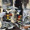Drei Mal musste die Feuerwehr das brennende Asylbewerberheim in Höchstädt löschen. Der Schaden liegt bei etwa 1,5 Millionen Euro.