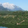 Schöne Küste, schroffe Berge, einfaches Leben: Sardinien!