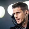 Sebastian Kehl, Sportdirektor beim BVB, spricht während eines Interviews.