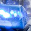 In Augsburg riefen Anwohner der Perzheimstraße die Polizei, nachdem ein Brandmelder Alarm geschlagen hatte. 