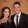 Mesut Özil und Mandy Capristo traten gemeinsam beim Bambi 2015 auf.