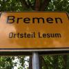 Im Bremer Ortsteil Lesum haben mehrere Männer einen vermeintlichen Pädophilen in seiner Wohnung zusammengeschlagen und schwer verletzt.