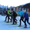 Gestern in Oberstdorf: Nachwuchsläuferinnen ziehen ihre Runden im Langlaufstadion. Am 31. Dezember und 1. Januar wird hier die Weltelite der Skilangläufer im Rahmen der Tour de Ski starten. Zuvor sind am 29. und 30. Dezember die Skispringer in der Marktgemeinde im Oberallgäu zu Gast. 