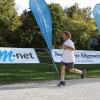 M-net-Firmenlauf 2021: Rund 4000 Läufer und Läuferinnen waren gemeldet, um am diesjährigen Firmenlauf teilzunehmen - Die Bilder vom Fotopoint an der Wertach.