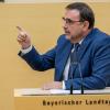 Bayerns CSU-Fraktionschef Klaus Holetschek spricht bei einer Sitzung des bayerischen Landtags.