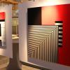Einige von Karin Roths Werken scheinen von der Formensprache Piet Mondrians inspiriert zu sein. 	