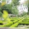 Der Kräutergarten in den Wallanlagen ist ein vielfach besonderer Ort: Man darf Kräuter pflücken, kann Ruhe finden oder auch andere Menschen treffen. 