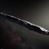 Diese künstlerische Darstellung zeigt den Asteroiden 1I/2017 U1 "Oumuamua". Der unerwartete Besucher aus den Tiefen des Alls begeistert Weltraumforscher.